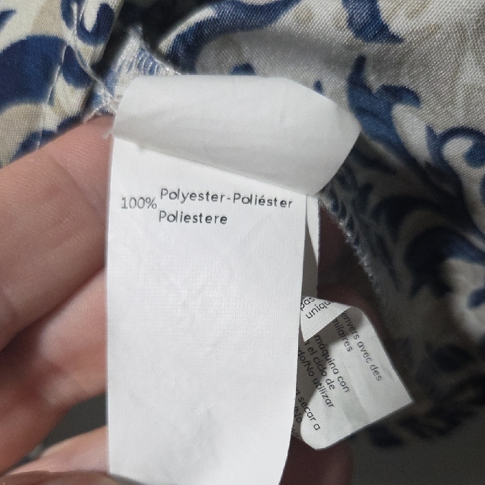 Cupshe Kids Top with Blue Floral Design - Picture 2 of 2